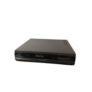 Panasonic Omnivision VHS VCR Player Black Digital Quartz Tuning HQ